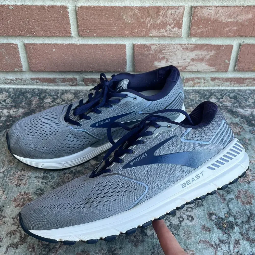 Brooks Beast 20 / Mens Size 12 / Gray Navy Peacoat Running Shoes 1103271D491